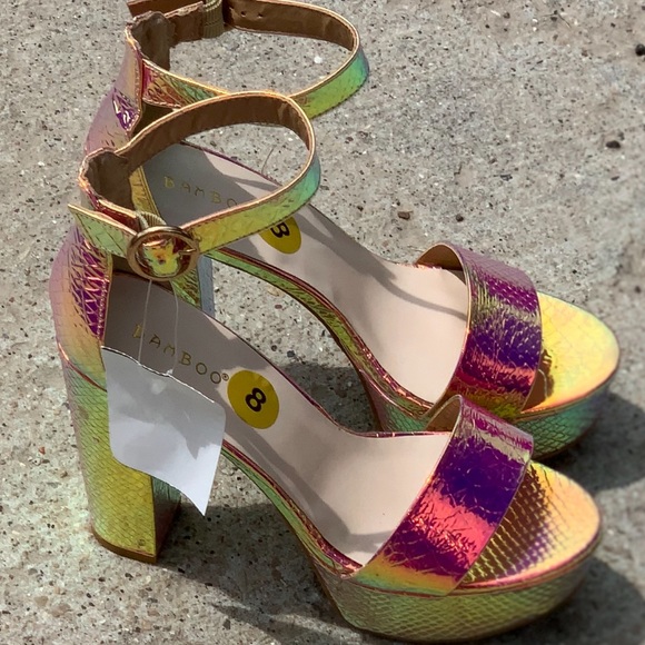 Dollskill x Bamboo Iridescent Platform Block Heel - Picture 5 of 16